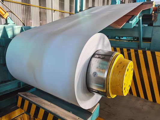 300~550MPa カラーコーティングスチールコイル工場 パーソナライズされたサービス