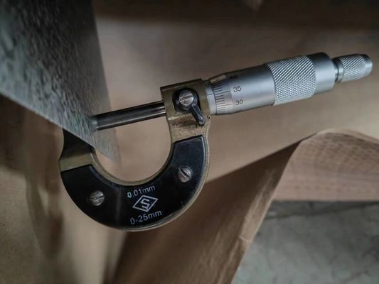 ISO900 アルージンク鋼板ロール 溶接形容性のあるガルバルム金属板